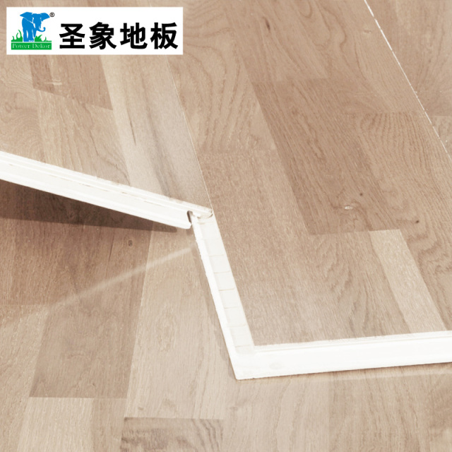 品牌:圣象地板 材料:实木 表面纹路:浮雕面 厚度:15mm 地板企口:平口